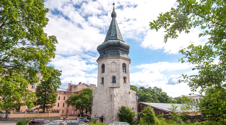 Башня в выборге фото